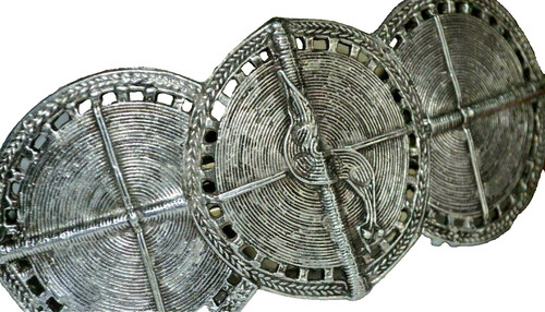 PARIS-PARIS  STUDIO (FRANCE)  PATTERNED CAST SILVER ALLOY HAIR BERRETTE