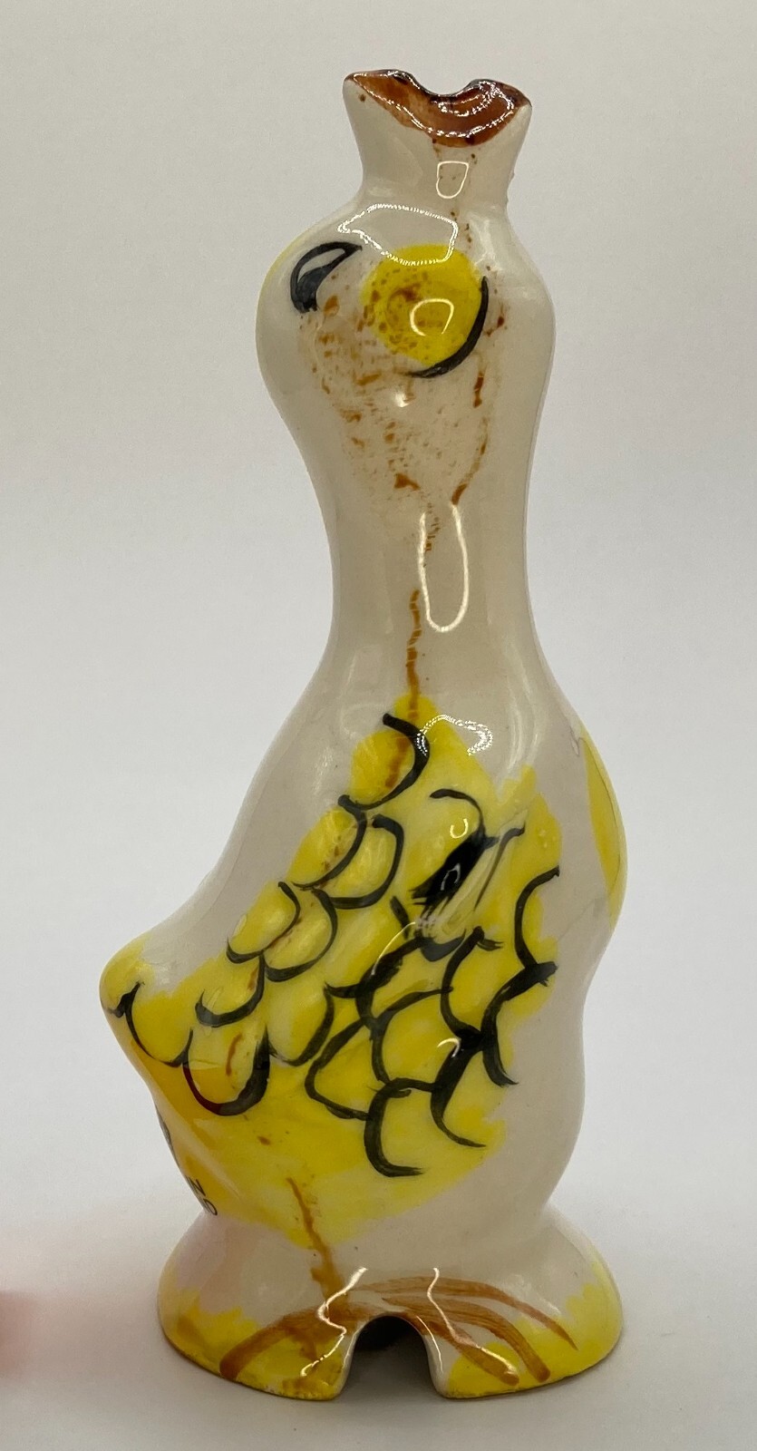 Yellow Kissy Lips Vintage Pie Bird eBay