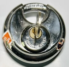 Disc Padlock 60mm 2-3/8” Stainless Steel Hardened Public Storage A407 1000 w Key