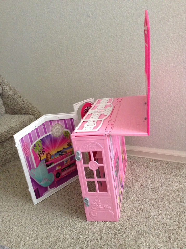 Estuche para casa de muñecas Barbie Mattel 2009 vintage excelente estado. Foto 4 de 4