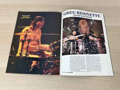 RIP Magazine 1990 SKIN BASHERS speciale batterista con poster Lars Ulrich (Metallica) - Foto 18 di 24