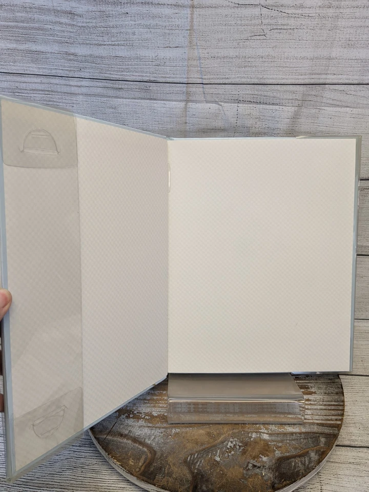 NUEVO libro vintage años 70 "Hitos del bebé, nacimiento a siete años" libro para bebé Foto 4 de 4