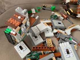 Lego 4183 Pirates of the Caribbean in Original Box Excellent Condition Pirates of the Caribbean