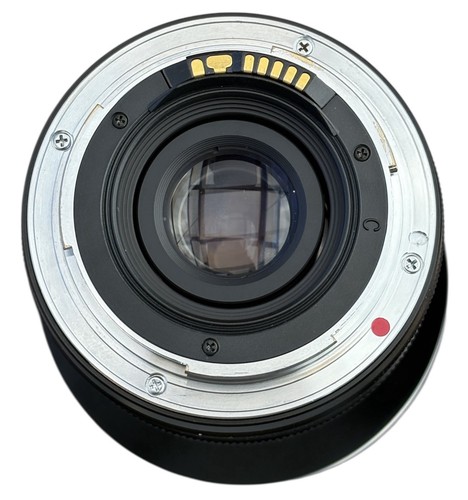 Carl Zeiss ZE 21mm F2.8 Distagon lens 89% condition - Picture 4 of 6