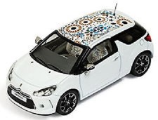 IXO 1:43 Citroen DS3 edizione Kenzo 2003