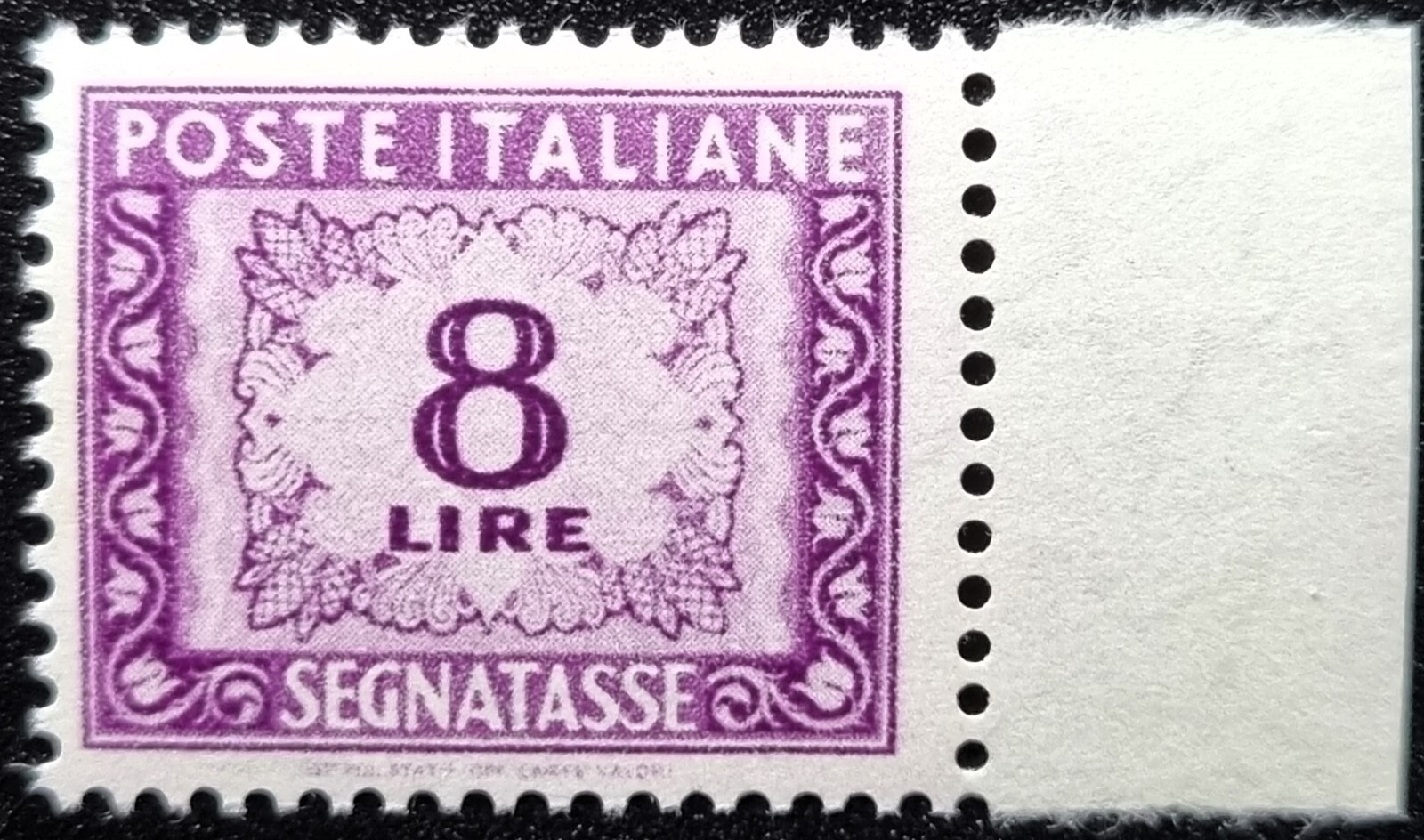 Foto 1 di 2
