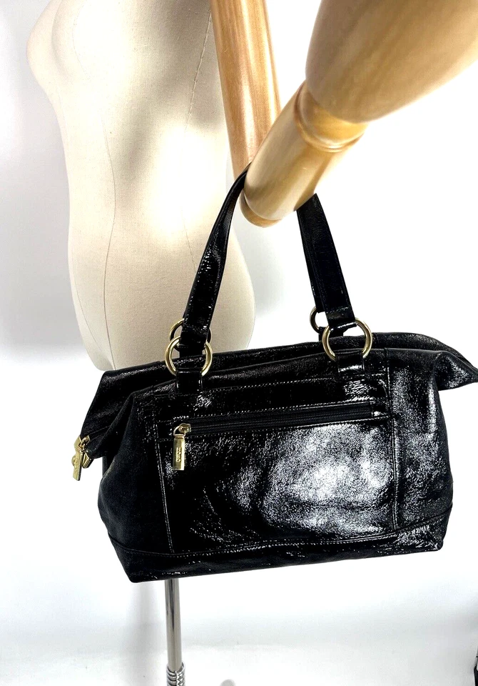 Сумочка Hobo International черная лакированная кожа гофрированный золотой акцент - Изображение 3 из 4