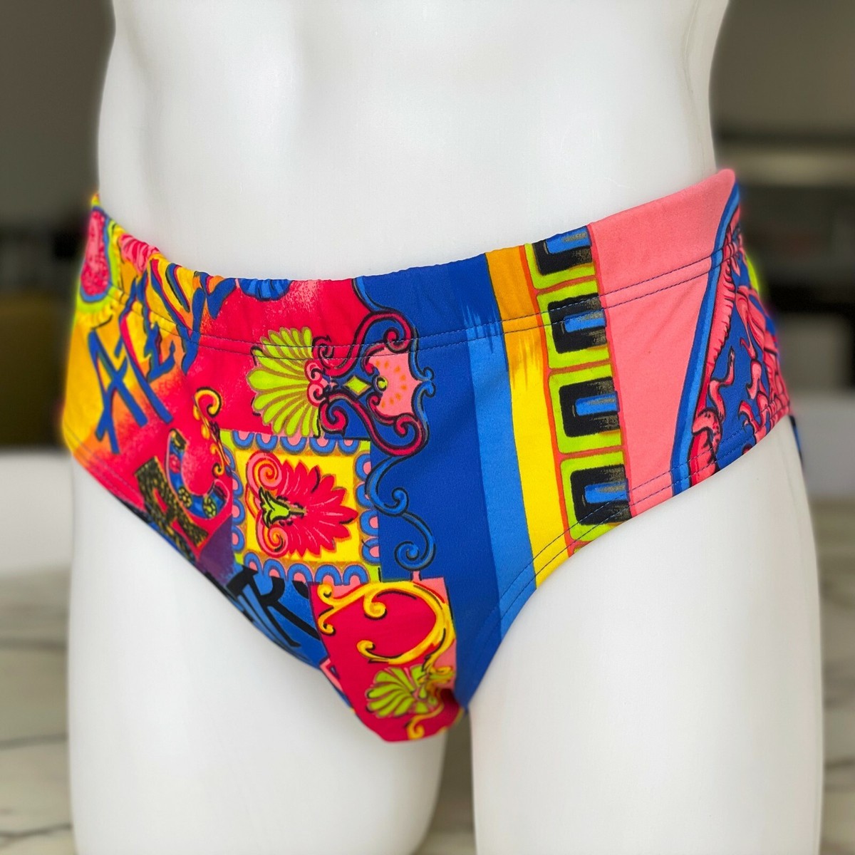 GIANNI VERSACE MARE swim briefs Fregi Barocchi print size IT 52