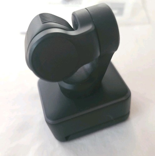 Insta360 Link AI Powered 4K Webcam With Mini 2-in-1 Tripod - Photo 4/7