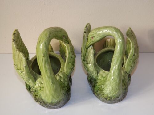 Antique Victorian Pair of Majolica Swan Planters-Condition With Associated Wear - Foto 4 di 11