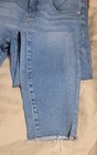 JAG LIGHT BLUE JEAN  CECILLIA STYLE SKINNY SIZE 12/29 FRINGE BOTTOM SUPER... — photo 9