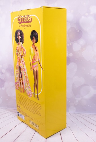 Christie 55th Anniversary # HJX29 Mattel 2023 NRFB + caja original Barbie Friend - Imagen 5 de 6