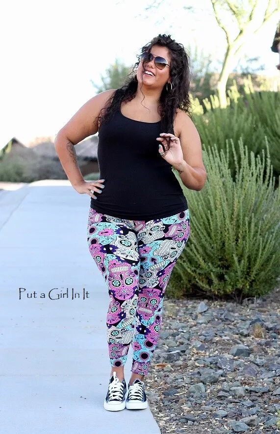 New PLUS SIZE Womens BLACK PINK BLUE SUGAR SKULL LEGGINGS ONE SIZE 1X 2X 3X  TRUE