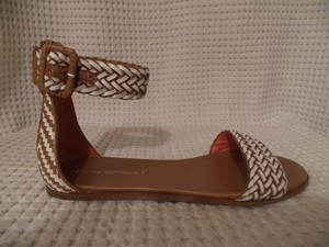 via spiga flat sandals