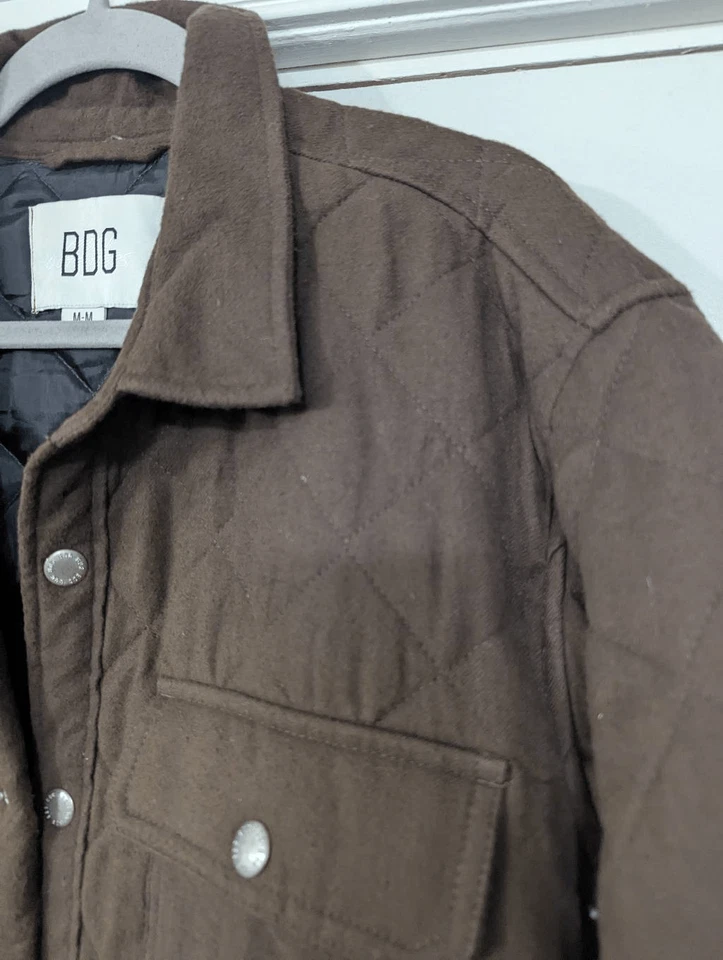 BDG quilted Shacket men's size medium brown lined snaps cotton Jacket - Image 2 of 4