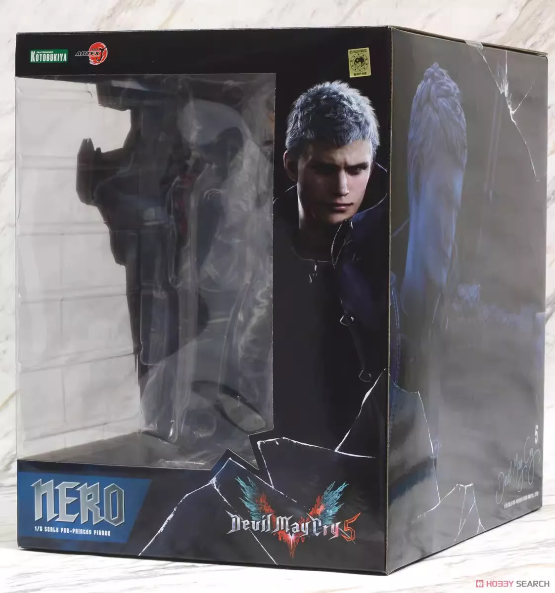 Devil May Cry 5 ArtFX J Nero Figure