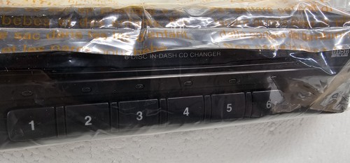 GENUINE HONDA 08A06-3E1-300 CD CHANGER 2003-2010 PILOT Accord CIVIC Element - Picture 2 of 11