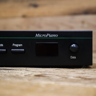 Kurzweil Micro Piano (MicroPiano) 32-Voice MIDI Sound Module