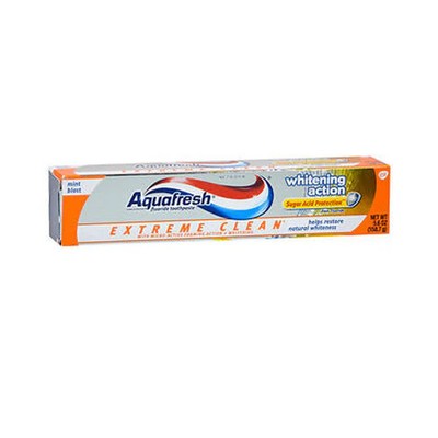 Extreme Clean Whitening Action Tooth Paste 5.6 oz By Aquafresh