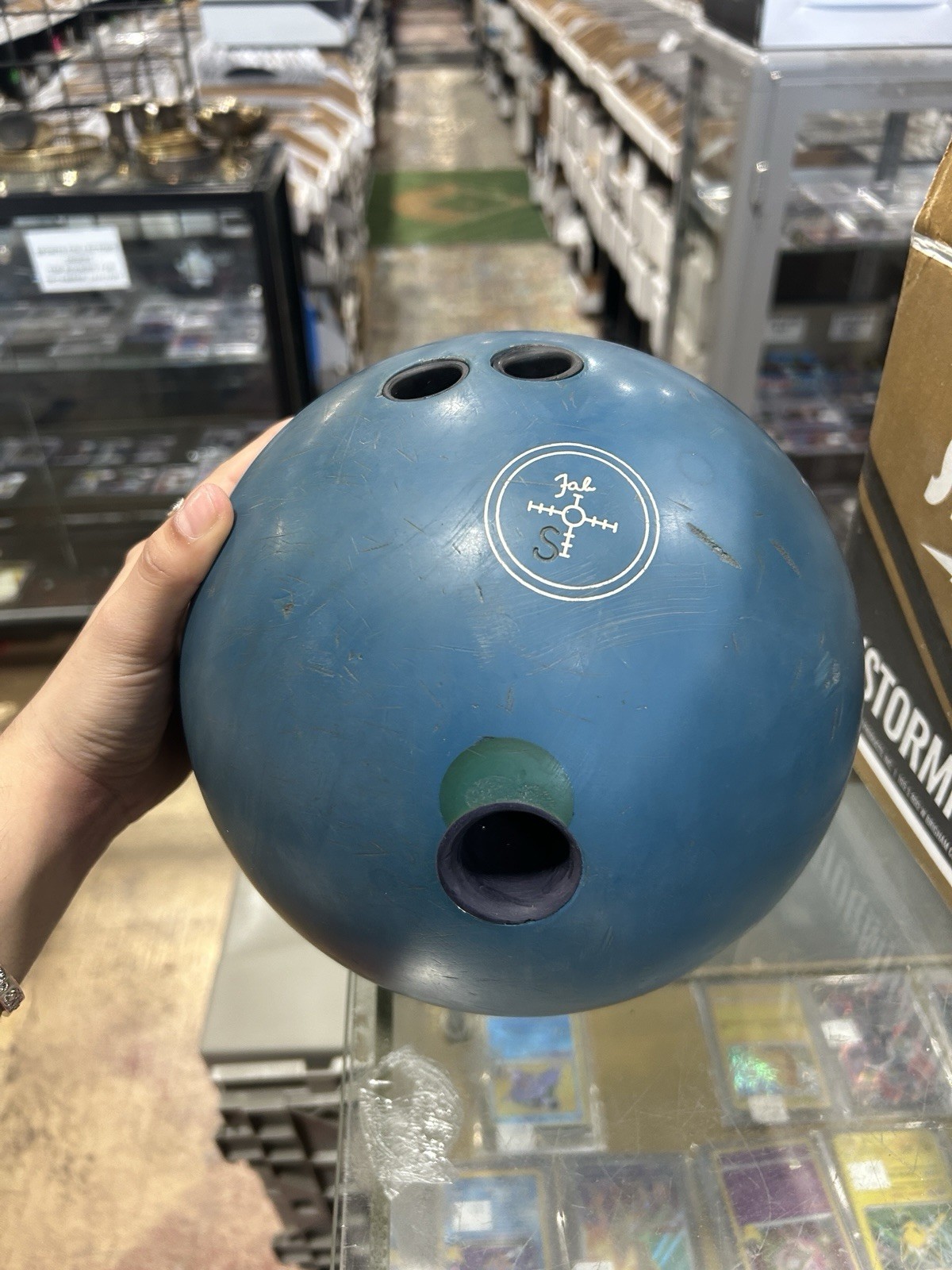 bowling ball 15lb