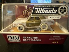 Auto World Slot Car Iwheelz Dukes Of Hazzard 1977 Monaco 102/150 VHTF RARE NEW
