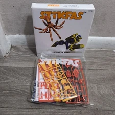 Stikfas AFK48D Alpha Male Scuba Diver & Octopus Figure