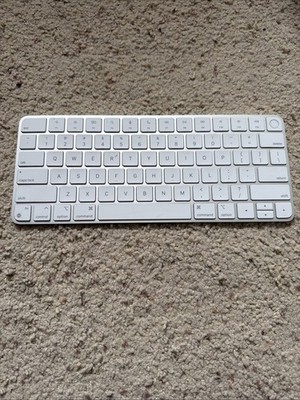 Apple Magic Keyboard (A2449) Touch ID White Genuine Lightning | eBay