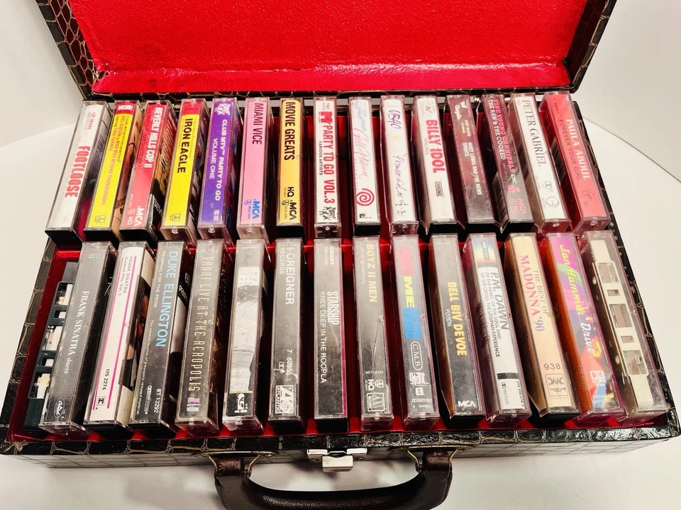 30 Original Cassette Tapes in Faux Alligator Case 80's 90's Vintage Soundtracks - Image 3 of 4