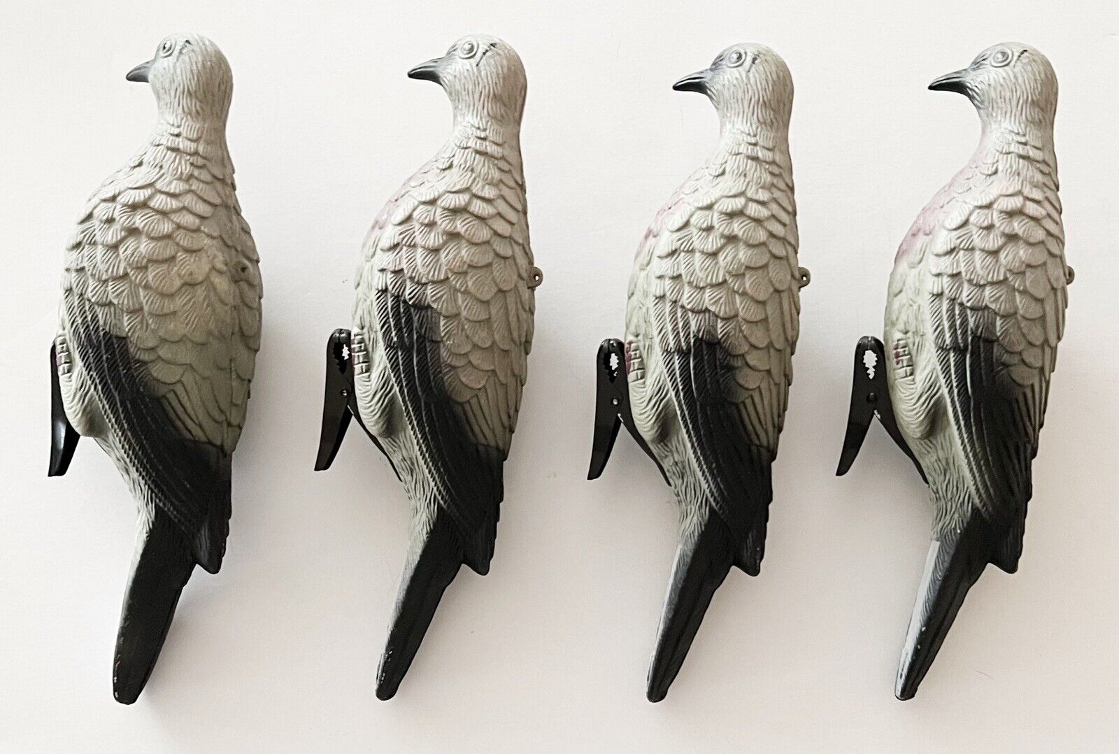 LUCKY DUCK Dove Decoys Clip On Four Plastic Bird 11”L Hunting
