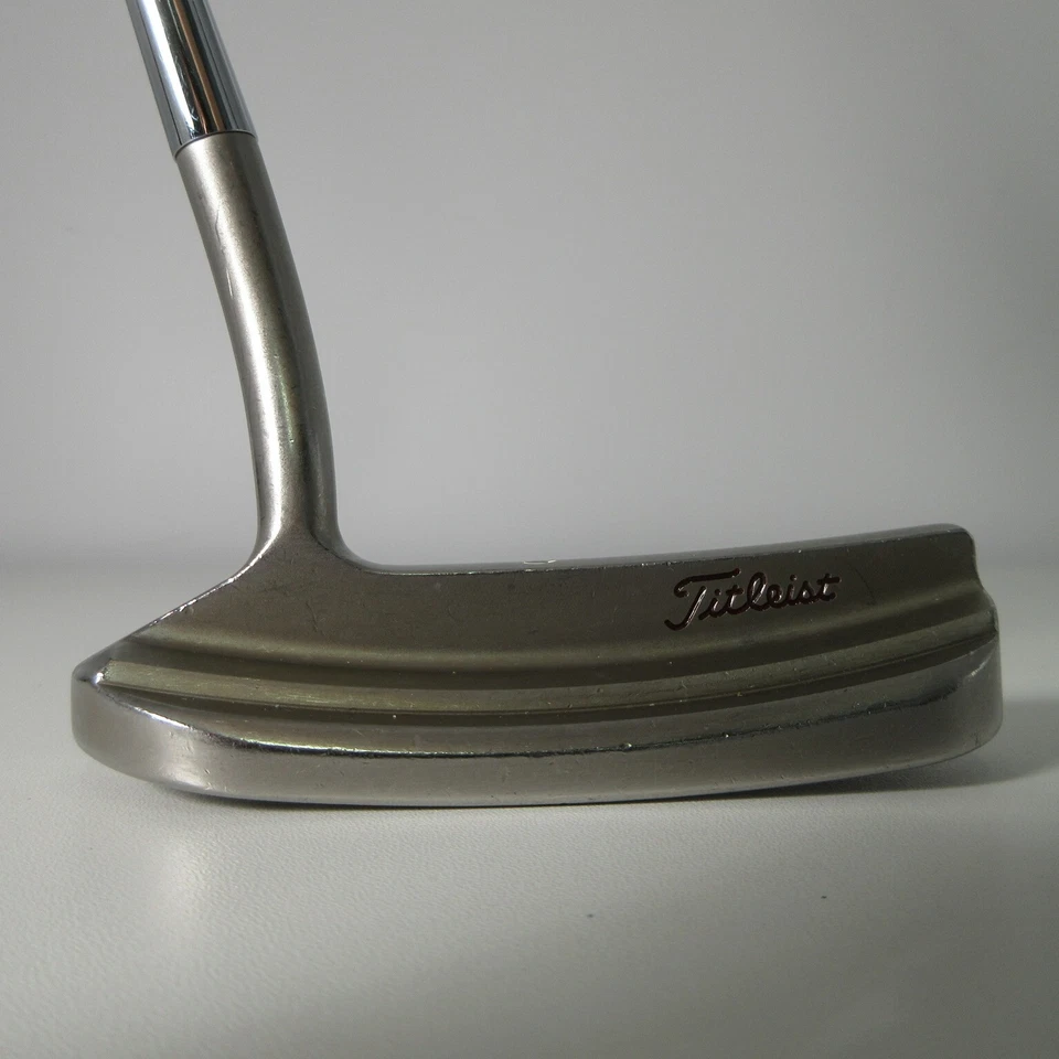 Scotty Cameron California Coronado Putter 32" With Head Cover - Image 4 of 4