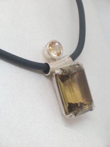 Girocollo in Caucciù con QUARZO CITRINO E TOPAZIO GIALLO montati in Argento 925 - Picture 4 of 9