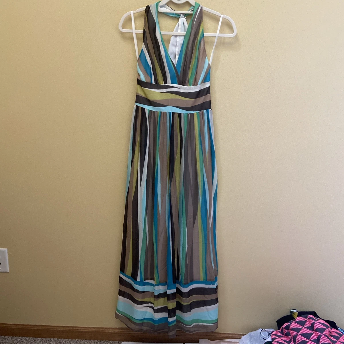 banana republic green sculpted stripe maxi dress Banana Republic Sculpted Stripe Maxi Dress at MarketFair Shoppes in Princeton, NJ