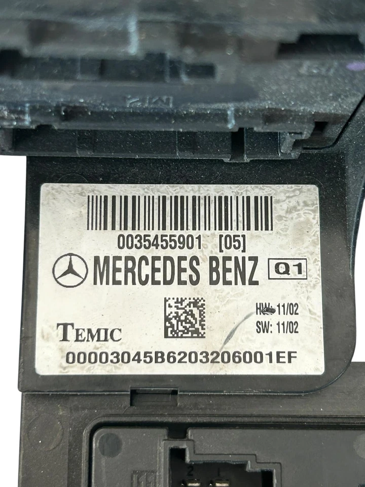 Centralina dei fusibili Mercedes-Benz Classe E W211 2002/2009 0035455901 - Immagine 2 di 4
