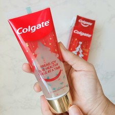 Colgate Merry Christmas Limited Edition Fruit...