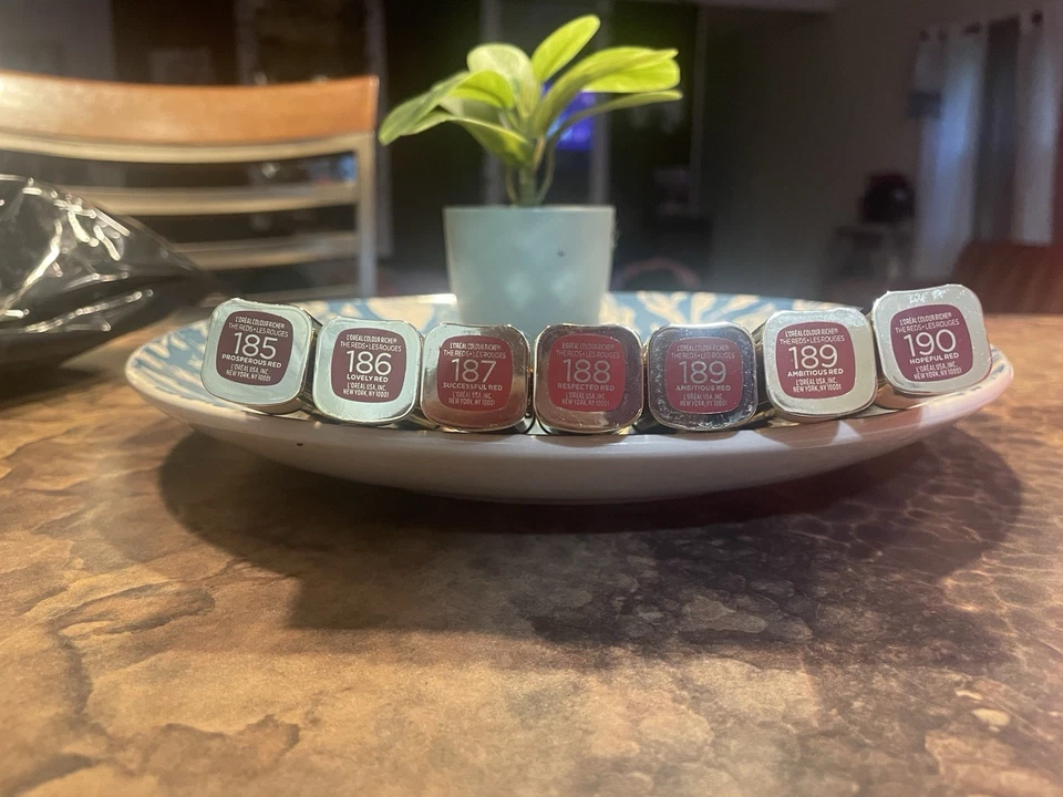 L'Oreal Paris Colour Riche Lipcolour, 0.13 Ounce, 1 Count - (Choose Your Color), - Image 3 of 4