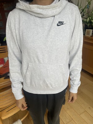 nike sports jumper womens