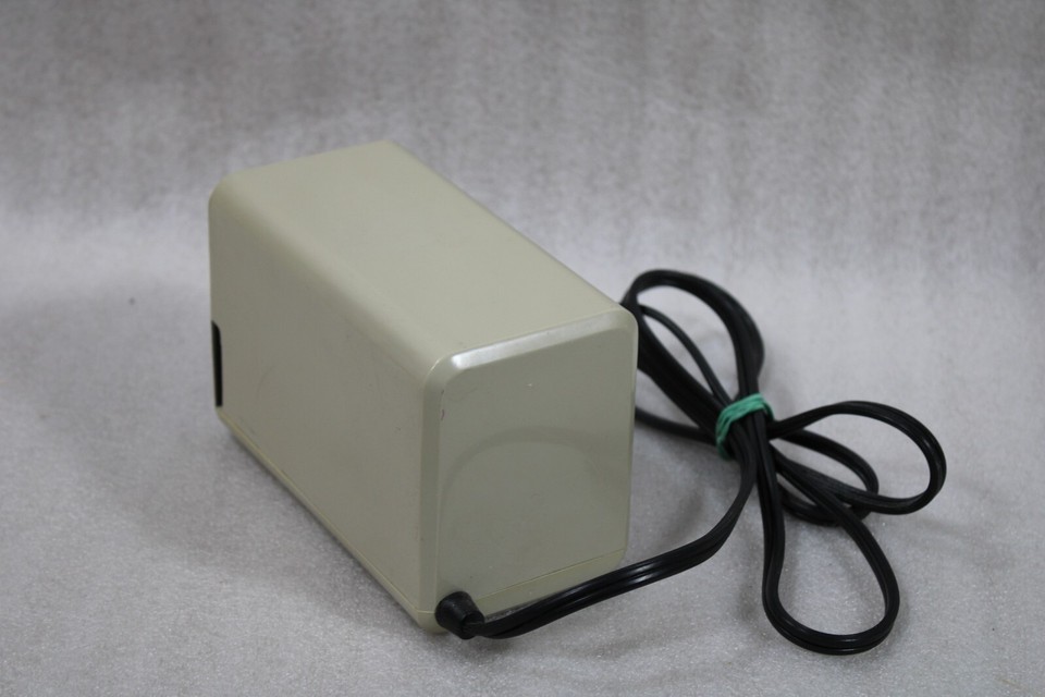 VTG Boston Electric Pencil Sharpener Model 18 296A Made In USA Hunt Mfg