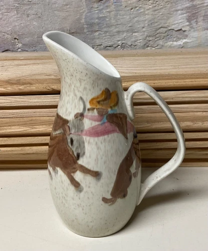 Vintage Red Wing Dinnerware ROUND UP Cowboy 7" Creamer 16 Ounce Steer Cactus