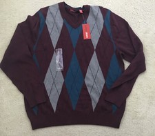 Izod Argyle Men  s Sweater Large NEW WITH TAGS