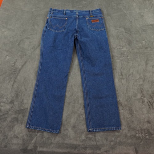 Vintage Wrangler Jeans Mens 38x30 Blue 912PW Pre Washed Regular Fit Cowboy Ride - Picture 2 of 10