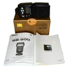 Genuine Nikon SB-600 Speedlight Flash Works