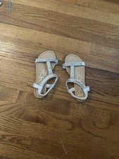 Silver Girls Size 5 1/2 Sandal