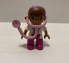 Lego Duplo Disney Doc McStuffins Figure & Rosie the Ambulance 10605