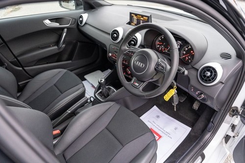 2014 Audi A1 1.4 TFSI S line Style Edition Sportback 5dr Petrol Manual Euro 5 (s - Picture 9 of 12