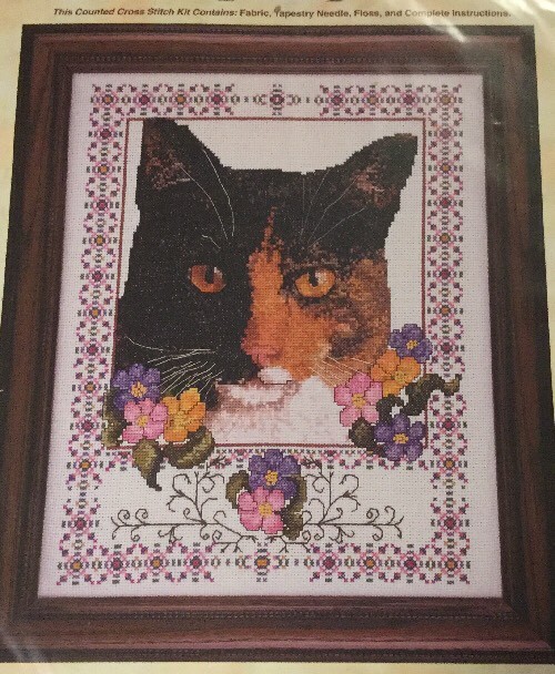 Cross My Heart The Kitty Cat Collection Cookie Calico Pattern Floss Only - 