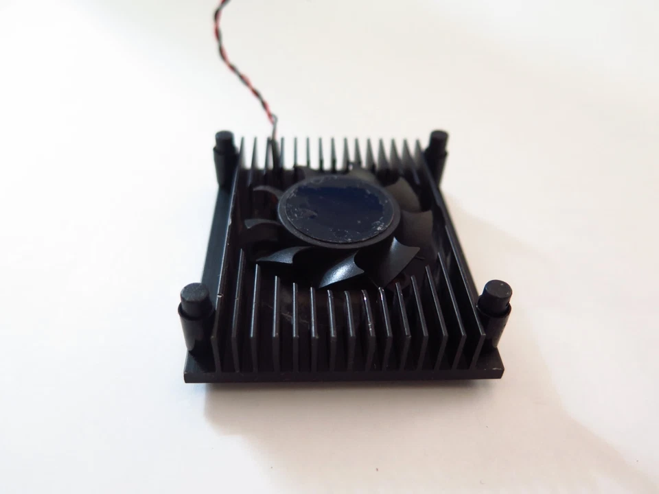 eVGA PCIe GPU Cooler VGA Chipset Heatsink Cooling 2-pin Spring-Loaded - Image 3 of 4