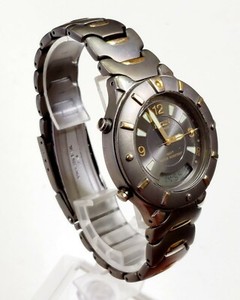 elgin titanium solar watch