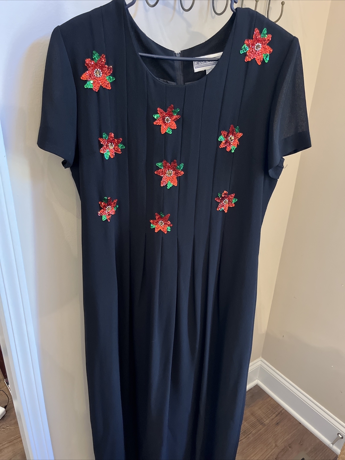 Christmas Cocktail Dress Size 16 Jessica Howard Black w/Sequin Poinsettias-image