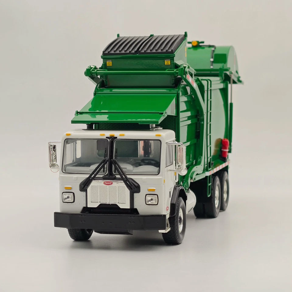 1/34 FIRST Peterbilt 520 Wittke Front End Loader Refuse Truck 10-4195 - Image 4 of 4