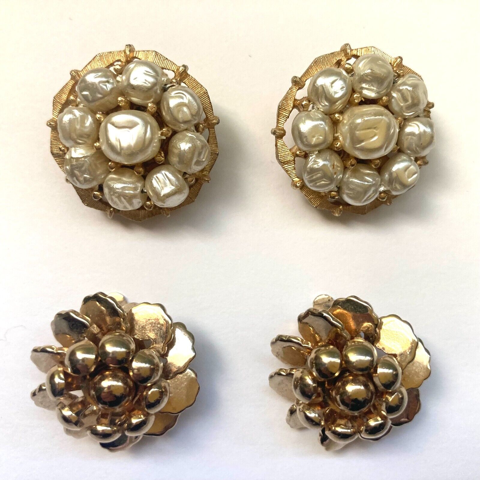 Two Pair Vintage Marvella Clip Earrings Gold Tone… - image 1